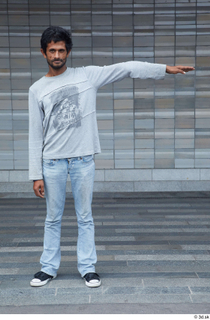 Street references  609 standing t poses whole body 0001.jpg